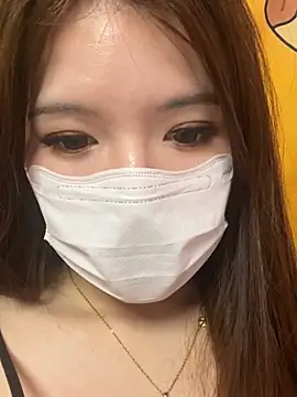 Momochen8839 online show from 14, 3, 2026