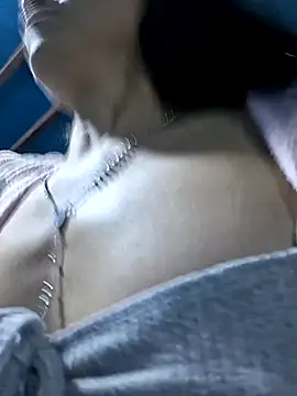 Snapshot of Yelena_77 chatting on 5, 3, 2026 Yelena 77 online show from 5, 3, 2026