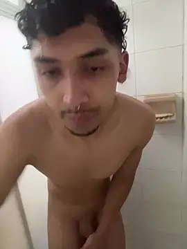 Snapshot of toritoga chatting on 12, 3, 2026 toritoga online show from 12, 3, 2026