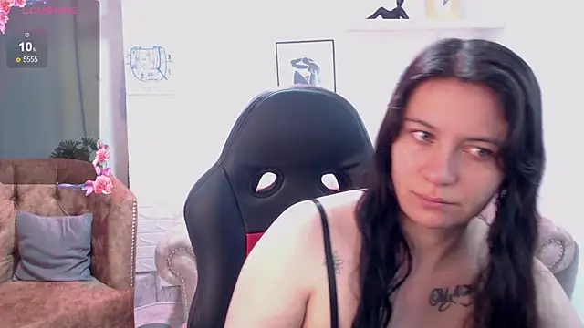 Snapshot of amanda_rousee chatting on 27, 2, 2026 amanda rousee online show from 27, 2, 2026