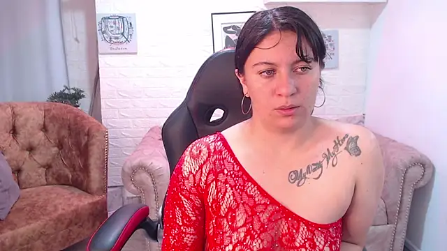 Snapshot of amanda_rousee chatting on 4, 3, 2026 amanda rousee online show from 4, 3, 2026