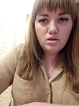 Snapshot of swett_girll chatting on 5, 1, 2026 swett girll online show from 5, 1, 2026