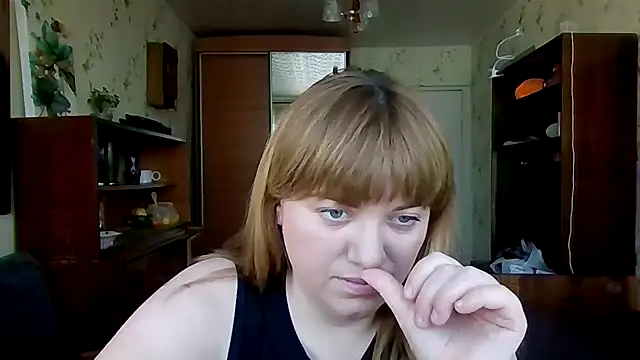 Snapshot of swett_girll chatting on 4, 3, 2026 swett girll online show from 4, 3, 2026