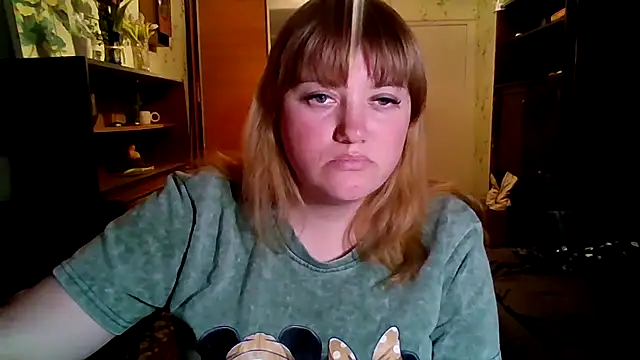 Snapshot of swett_girll chatting on 13, 3, 2026 swett girll online show from 13, 3, 2026