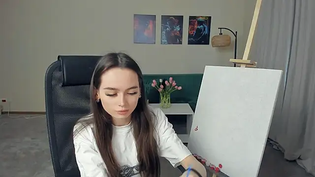 YvonneRobes online show from 14, 12, 2025