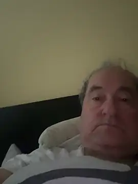 csikar online show from 24, 7, 2026
