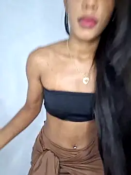 meenina veneno online show from 13, 2, 2026