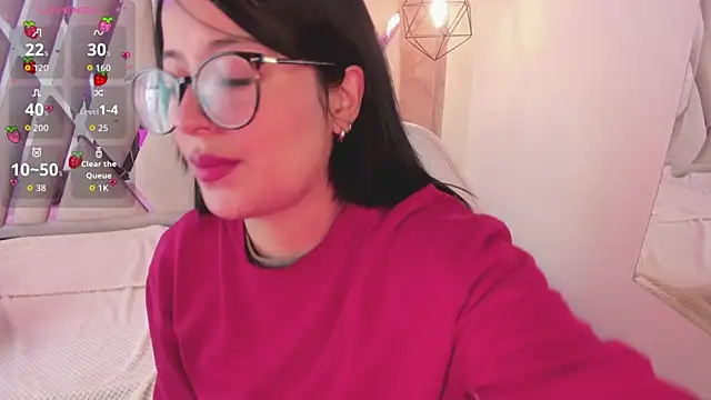 Snapshot of Lovely-martina chatting on 6, 2, 2026 Lovely-martina online show from 6, 2, 2026