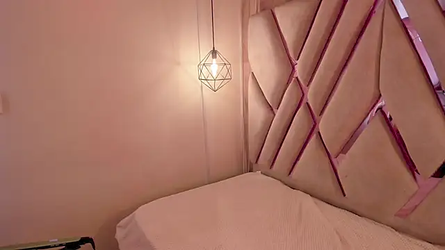 Snapshot of Lovely-martina chatting on 14, 3, 2026 Lovely-martina online show from 14, 3, 2026