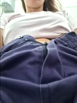 Snapshot of AbidingAuspices chatting on 6, 1, 2026 AbidingAuspices online show from 6, 1, 2026