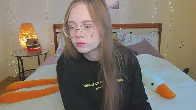Snapshot of miya_soft chatting on 15, 5, 2026 miya soft online show from 15, 5, 2026