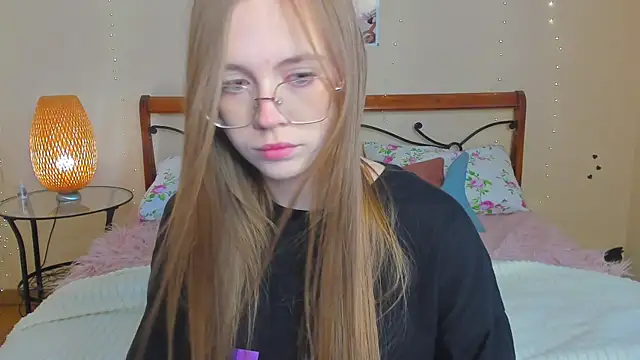 Snapshot of miya_soft chatting on 6, 6, 2026 miya soft online show from 6, 6, 2026