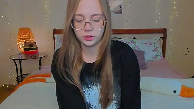 Snapshot of miya_soft chatting on 30, 7, 2026 miya soft online show from 30, 7, 2026