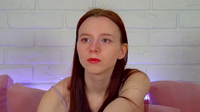 ArinaKubrick online show from 2, 5, 2026