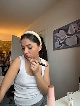 SilkyMira online show from 9, 2, 2026