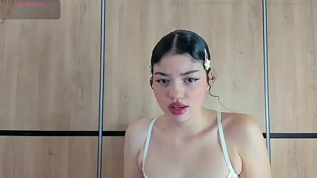 chloe cortez online show from 4, 7, 2026