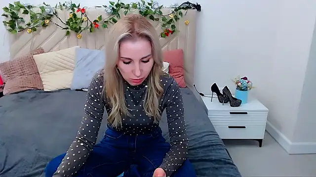 Hanna--Sweet online show from 5, 3, 2026