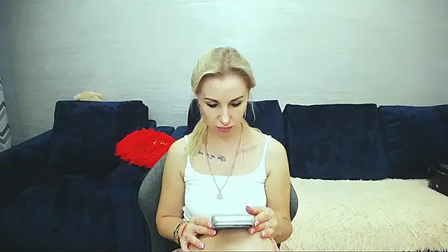 Hanna--Sweet online show from 12, 7, 2026