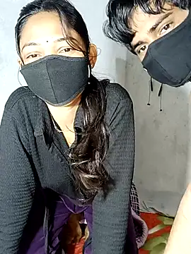 realcouple71 online show from 15, 2, 2026