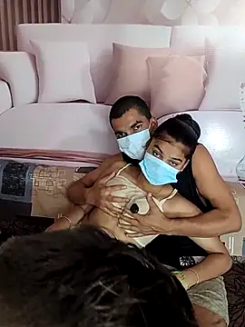 realcouple71 online show from 20, 6, 2026