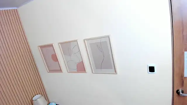 Snapshot of dahianeconnor chatting on 16, 3, 2026 dahianeconnor online show from 16, 3, 2026