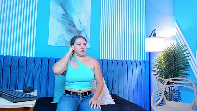 Snapshot of dahianeconnor chatting on 20, 3, 2026 dahianeconnor online show from 20, 3, 2026