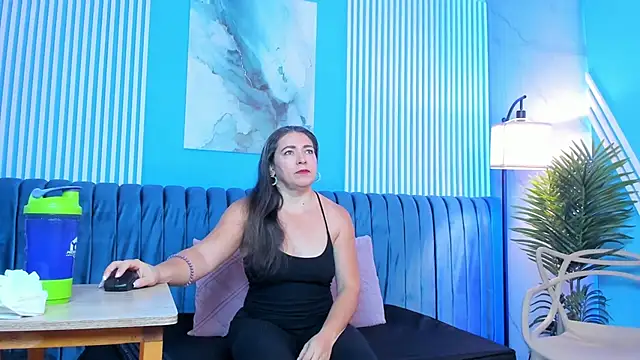 Snapshot of dahianeconnor chatting on 21, 3, 2026 dahianeconnor online show from 21, 3, 2026