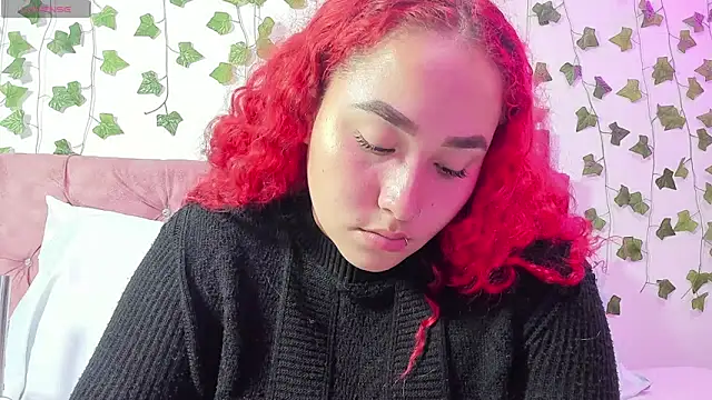 Ayla-marttinez online show from 24, 7, 2026