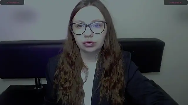 Snapshot of LiliaErmi chatting on 13, 3, 2026 LiliaErmi online show from 13, 3, 2026