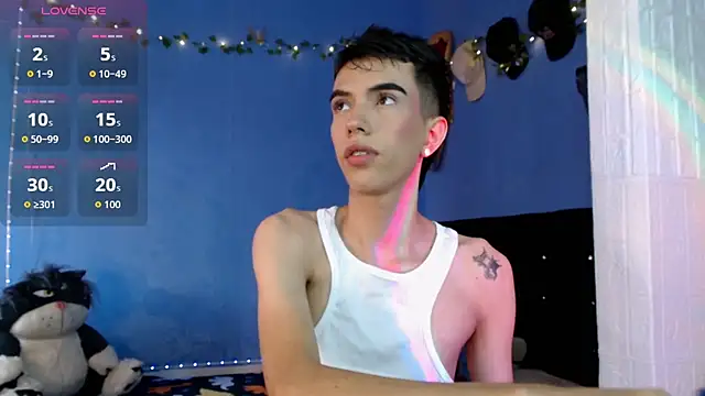 Juan Gomezz26 online show from 17, 7, 2026