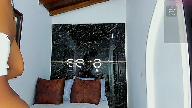 keyla knowles online show from 16, 3, 2026