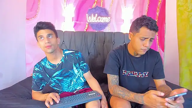 Snapshot of Hot_Boys_69 chatting on 21, 12, 2025 Hot Boys 69 online show from 21, 12, 2025