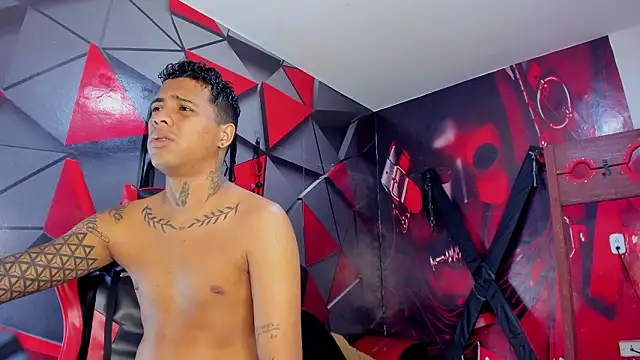 Snapshot of Hot_Boys_69 chatting on 6, 2, 2026 Hot Boys 69 online show from 6, 2, 2026