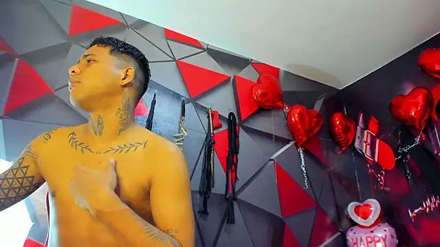 Snapshot of Hot_Boys_69 chatting on 15, 2, 2026 Hot Boys 69 online show from 15, 2, 2026