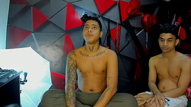 Snapshot of Hot_Boys_69 chatting on 17, 2, 2026 Hot Boys 69 online show from 17, 2, 2026