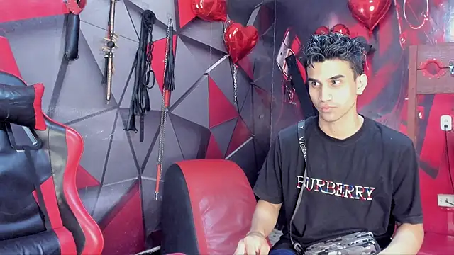 Snapshot of Hot_Boys_69 chatting on 25, 2, 2026 Hot Boys 69 online show from 25, 2, 2026