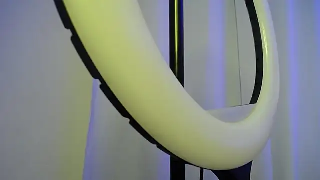 Snapshot of aylin_ross_ chatting on 19, 3, 2026 aylin ross online show from 19, 3, 2026