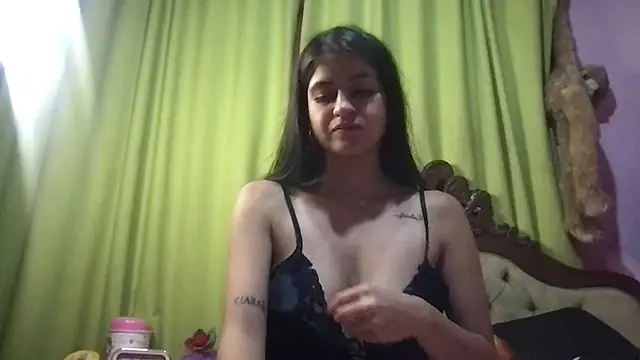 Snapshot of miia_rose_ chatting on 7, 2, 2026 miia rose online show from 7, 2, 2026