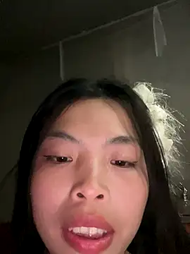 Snapshot of lux-su chatting on 22, 12, 2025 lux-su online show from 22, 12, 2025