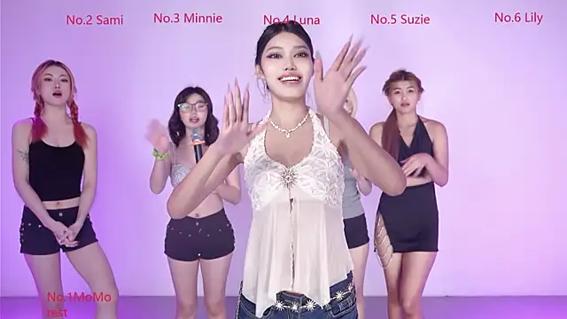 Snapshot of G-Velvet chatting on 15, 3, 2026 G-Velvet online show from 15, 3, 2026