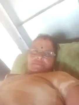 Pinki rajak online show from 5, 5, 2026