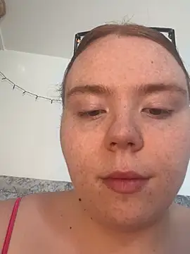 AnnieAinsx online show from 14, 3, 2026