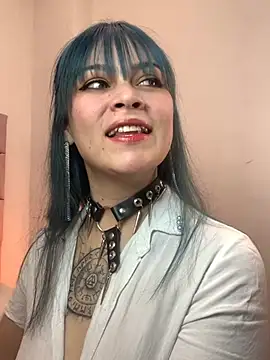 Adelaindiamond  online show from 24, 6, 2026