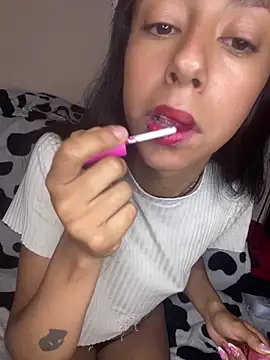 FOXXX BABY online show from 3, 2, 2026