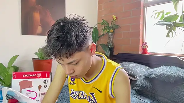 Snapshot of Andy_Belier23 chatting on 10, 3, 2026 Andy Belier23 online show from 10, 3, 2026