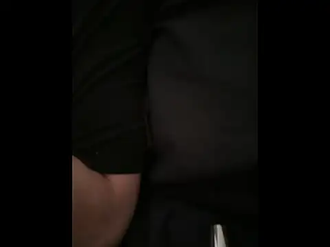 Snapshot of bluntbeautyxo chatting on 22, 5, 2026 bluntbeautyxo online show from 22, 5, 2026