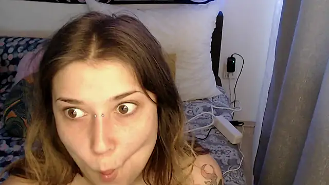 AlienforTwenty online show from 30, 4, 2026