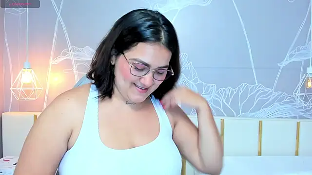beautifulgirl4u  online show from 19, 5, 2026