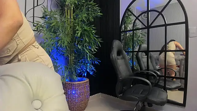goodgirl22   online show from 4, 8, 2026