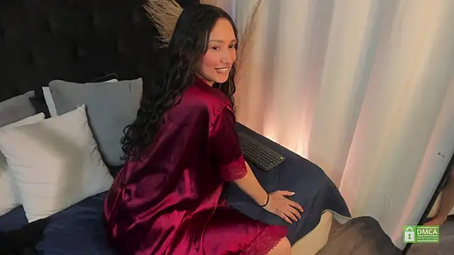 Snapshot of evangelineroos chatting on 21, 2, 2026 evangelineroos online show from 21, 2, 2026